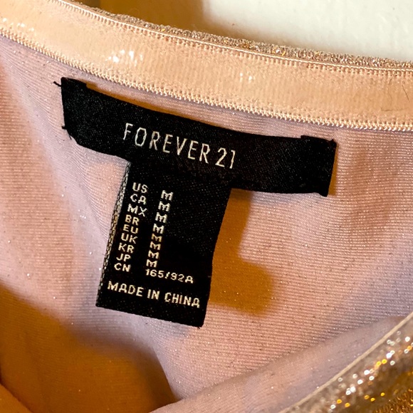 Sparkly Off-the-Shoulder Body-Con Crop - Picture 4 of 4